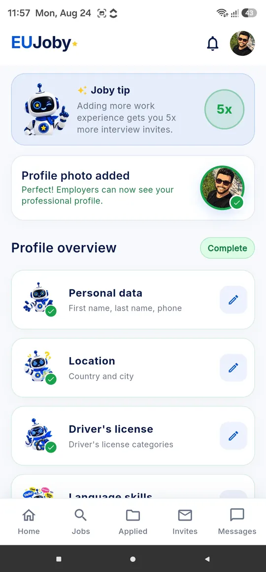 Profile overview in the EUJoby app with completion status
